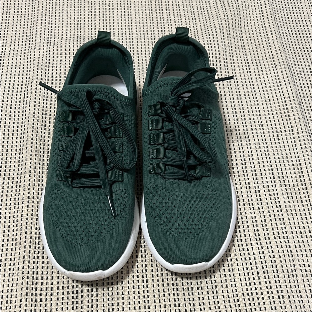 Women’s Fabletics everyday Sneaker